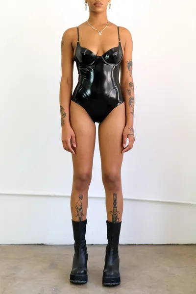 Venus Bodysuit | M / Black
