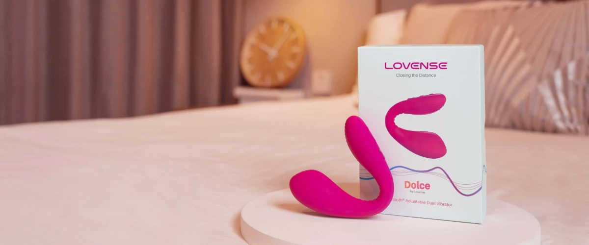 Lovense Dolce: Bluetooth adjustable dual clit & G-spot vibrator!