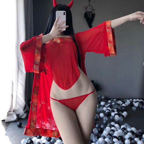 Traditional Japanese Embroidered Kimono Robe - M / Red