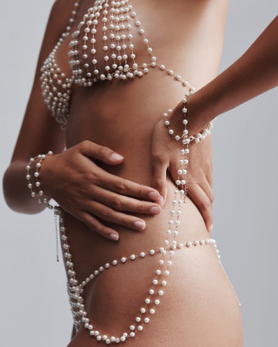 Pearl Cuffs Pearl/Gold | White / One Size