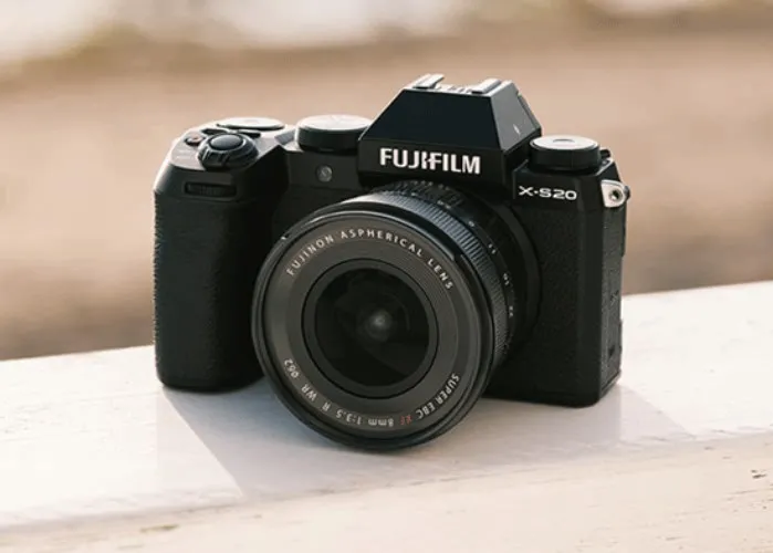Fujifilm X-S20 Black+ XC15-45mm Kit