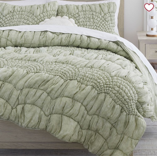 Cream Puff Microfiber Quilt