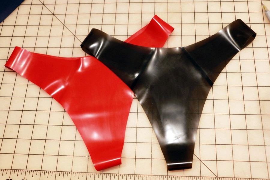 Latex Thong