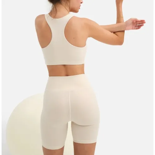 Mate the Label Organic Stretch yoga set