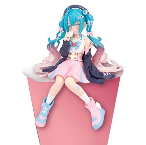 Furyu Hatsune Miku (Love Sailor Version) Noodle Stop PVC Figure Multicolor - 