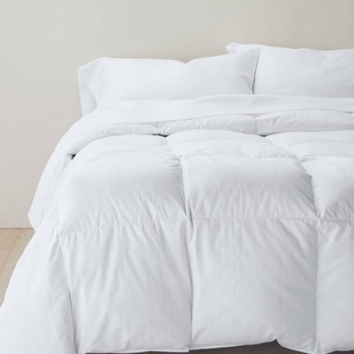 Full/Queen All Season Premium Down Comforter