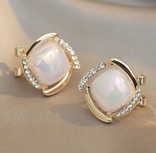 Fashion Accessories Gold Plated Pearl Crystal Earrings Women Jewelry