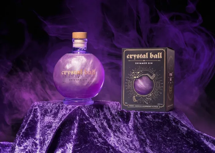 Crystal Ball Gin Cherry & Elderflower flavour