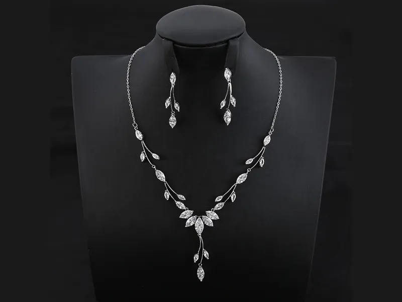Beautiful Bridal Jewelry Set For Bride, Dainty Necklace and Earrings Set, Platinum Plated Leaf Shape Statement Necklace