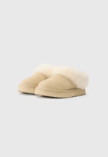 Ugg Tazzelle