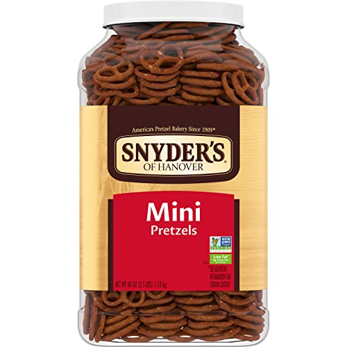 Snyder's of Hanover Pretzels, Mini Pretzels, 40 Oz Canister - Minis - 2.5 Pound (Pack of 1)