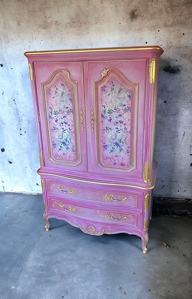 Stunning Armoire With Lots of Storage