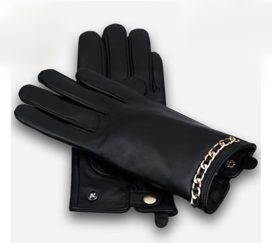 Leather gloves