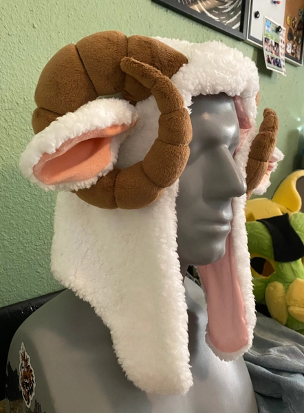 Plush Horn Tutorial and Pattern - Horns for cosplay or fursuits