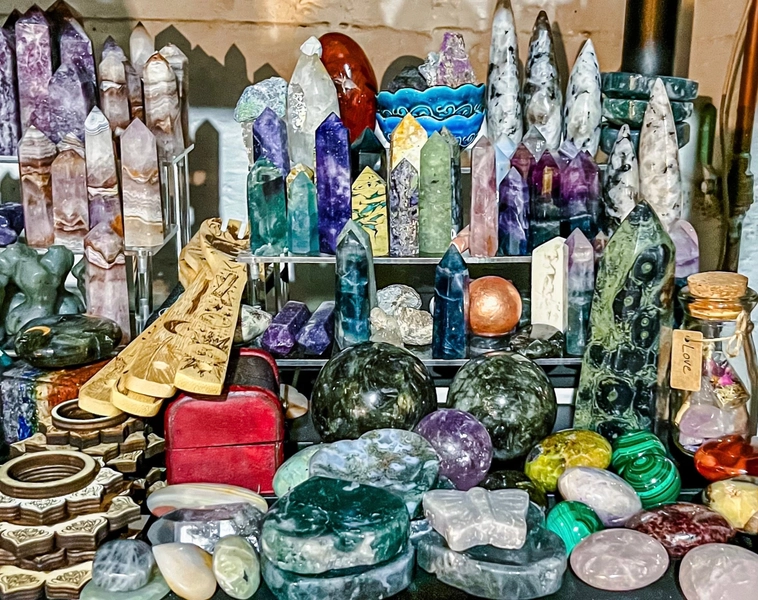 The BEST Mystery Crystal/Witchy Box - from one surprise lover to another!! Crystals, jewelry, candles, altar items and more!