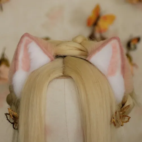 Kitty ears