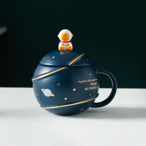 500ML Space Cartoon Coffee Mug with Lid - Navy Astronaut