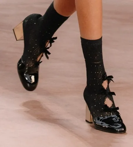 CHANEL Short boots - Mixed fibers & patent calfskin, black | EU 40