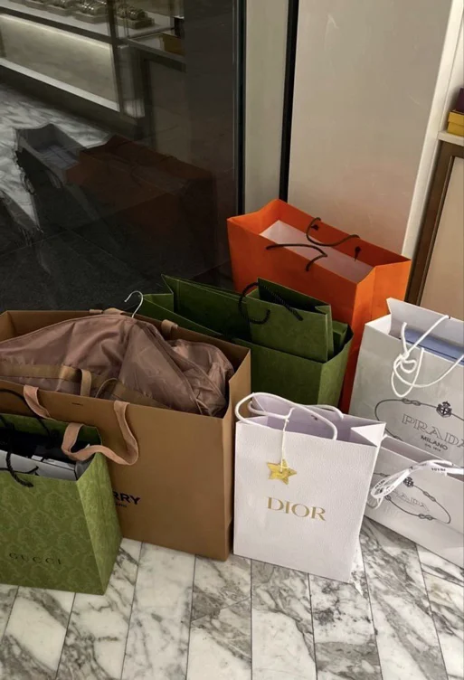 Let me go shopppiiiiiiing🥰