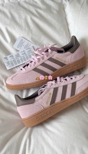 Sneakers for me 👟✨