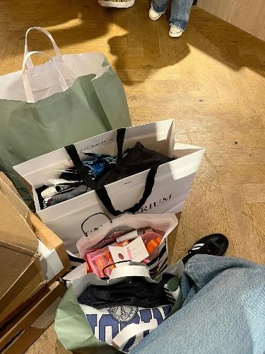 Shopping spree 🛍️