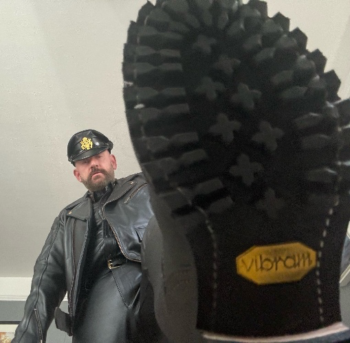 LICK MASTER’S BOOTS