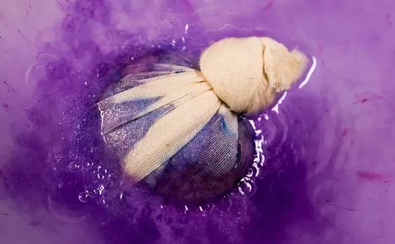 Deep Sleep | Lavender Bath Bomb | LUSH