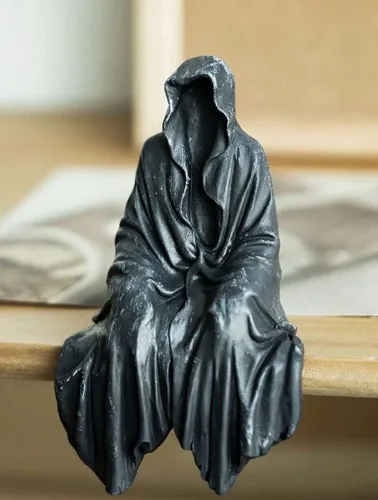 Suriel ACOTAR figurine