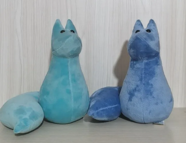 Foxes in Love: Plush Pair