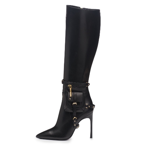 Throne | Goddess Sophia Larou | Attitude Boot | 36