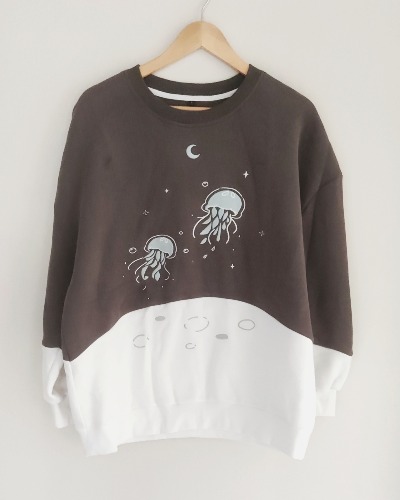 Jellyfish Moon sweatshirt - S