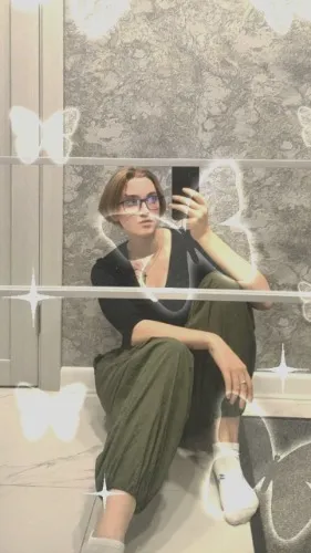 Laser surgery eye correction