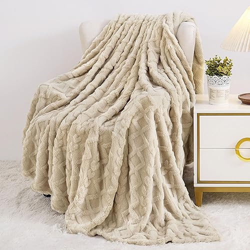 Aganear Fleece Throw Blanket - Cozy Soft Lightweight Fuzzy Throw Blanket for Women Portable Throw Blankets for Couch, Warm Present for Birthday, Christmas, Halloween, Housewarming(50"x60", Khaki) - Khaki - Throw(50×60in)