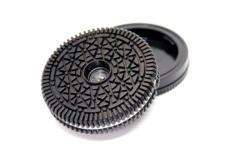 Generic 32mm F10 Full Frame Free Focus Pancake Lens for E Mount Compatible with ZV-E10, A7IV, A6400, A7II, A7SIII, A7III, A7C, A6600, A6100, A7RIV, A6000, A7RIII, NEX, black