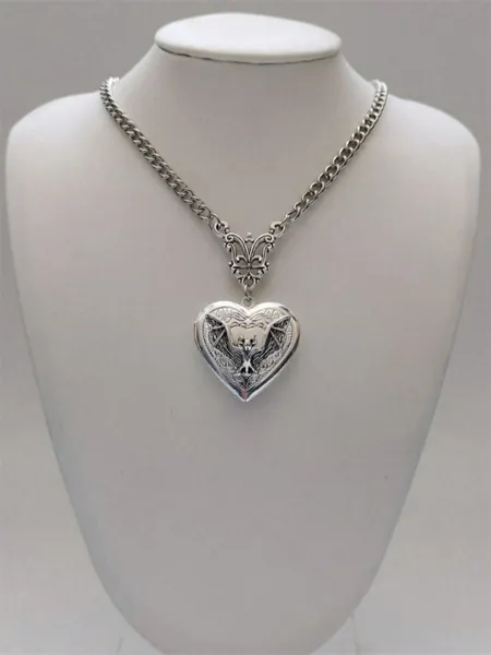 1pc Gothic Bat Necklace With Unique Dark Design, Suitable For Women's Daily Wear, Length: 40cm