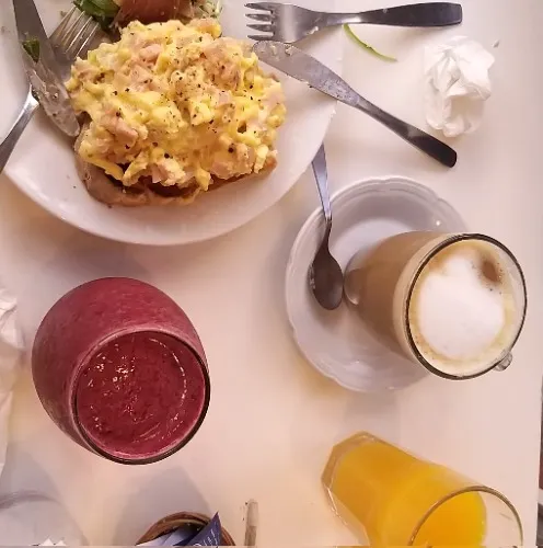 Coffee & Lunch 🐷☕