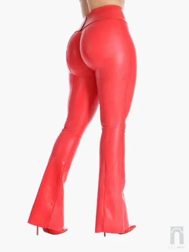 Jolene in latex bonded spandex