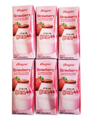 Binggrae Fresh Strawberry UHT Milk Dairy Products, South Korea (Packs of 6) - 