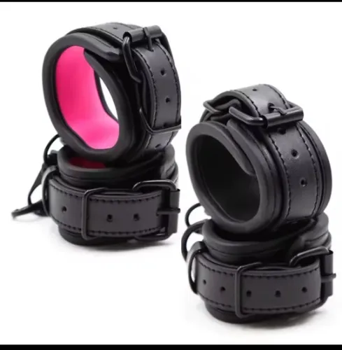Esposas de cuero ajustables Bdsm