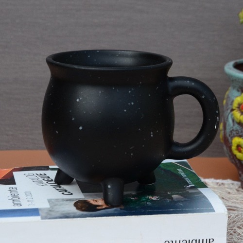 Witches' Cauldron 15 oz. Ceramic Mug - Black
