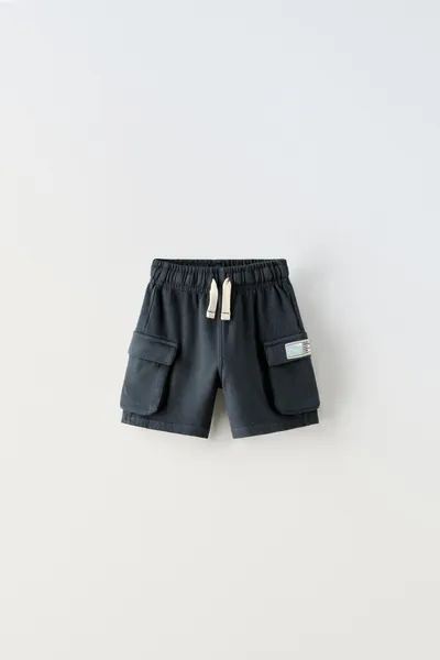 CARGO-BERMUDASHORTS MIT ETIKETTDETAIL