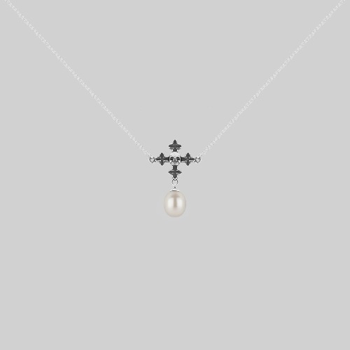 OPHELIA. Medieval Cross Collar - Silver | Silver