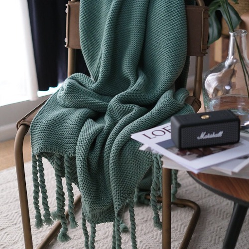 Tassel Woolen Blanket - Green