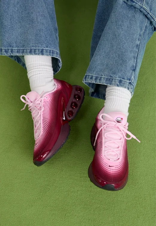 Pink air Max 