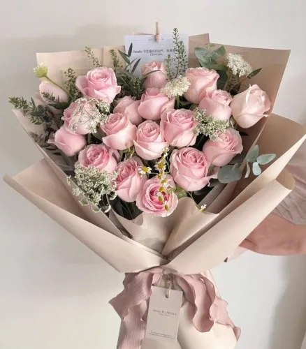 Medium Flower Bouquet ~