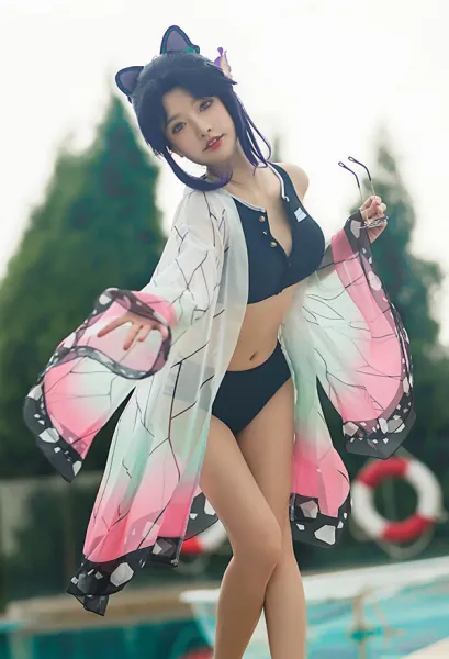 Miccostumes Swimsuits Back Prints for Bathing Bikini Set Buttons Top and Hollow Out Shorts Two Piece Bathing Suit Swimwear with Strapped Butterfly-Printed Kimono Haori Cover Up