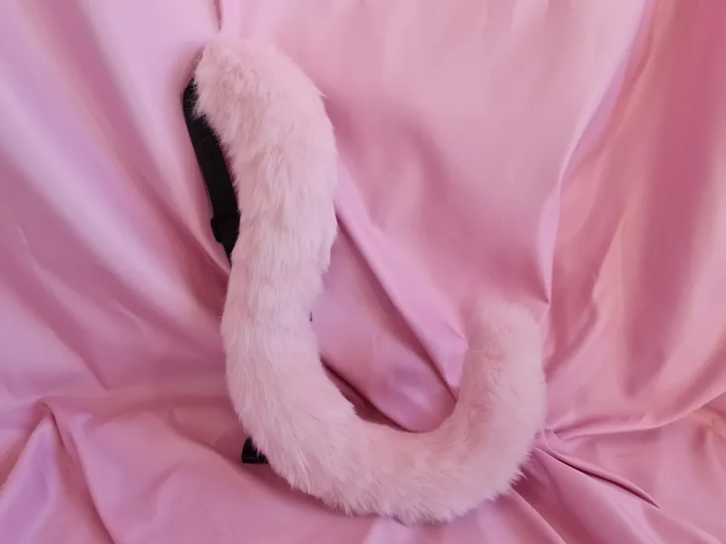 Poseable Pink Cat Tail