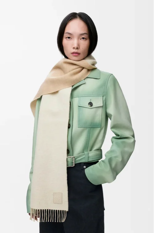 Scarf in wool and cashmere