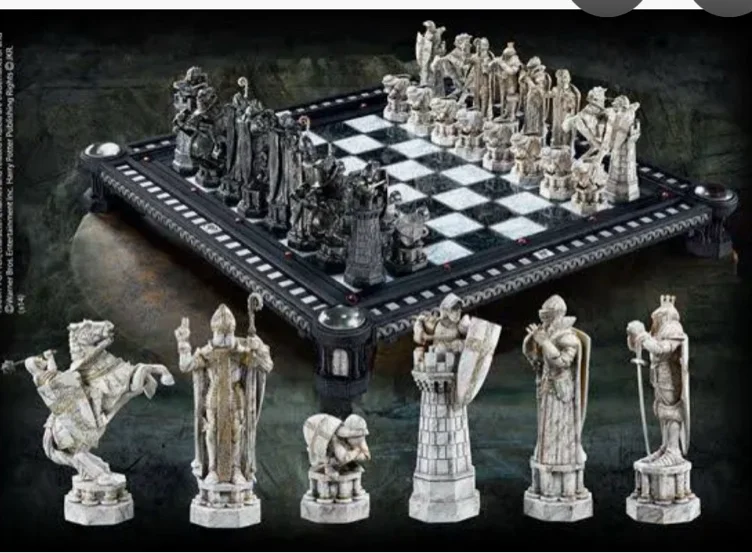 Collectible Wizard Chess Set | UNIVERSAL ORLANDO