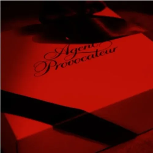 Dress me up, Darling